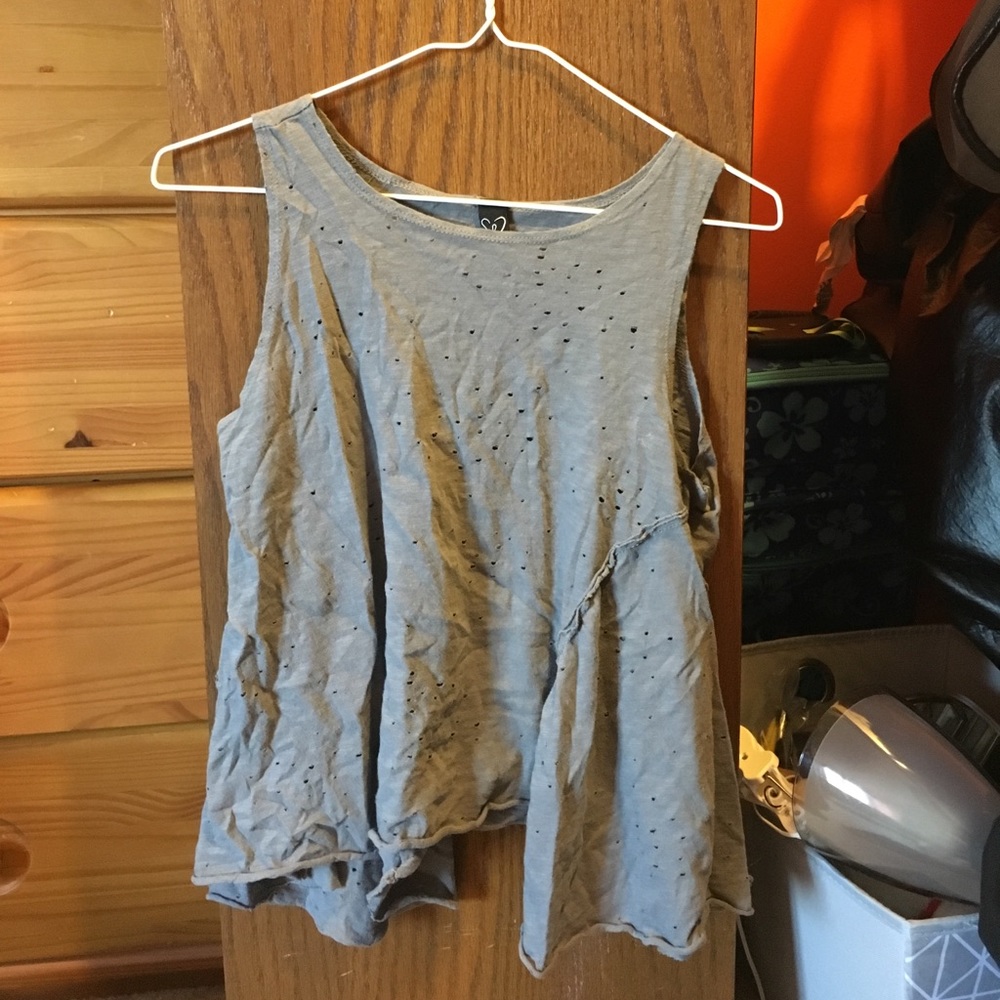 Medium gray flowy tank top from Windsor
