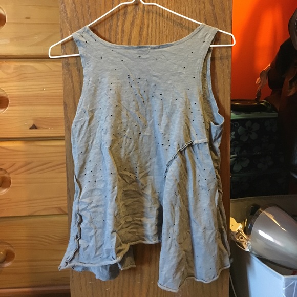 Medium gray flowy tank top from Windsor - Picture 3 of 3