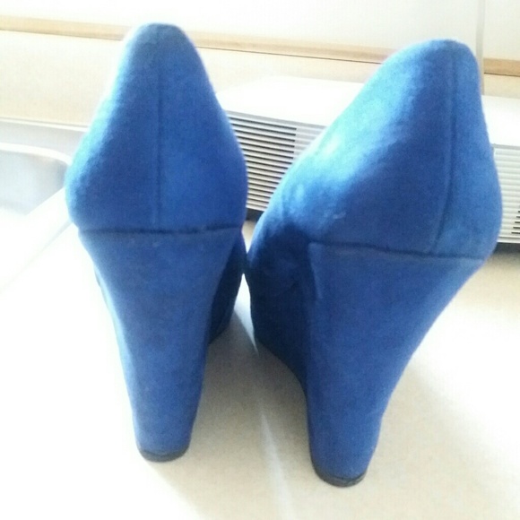 Worn 2x Like new - Picture 2 of 4