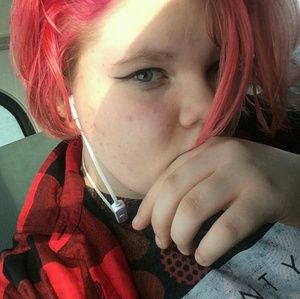 Meet your Posher, Alexx