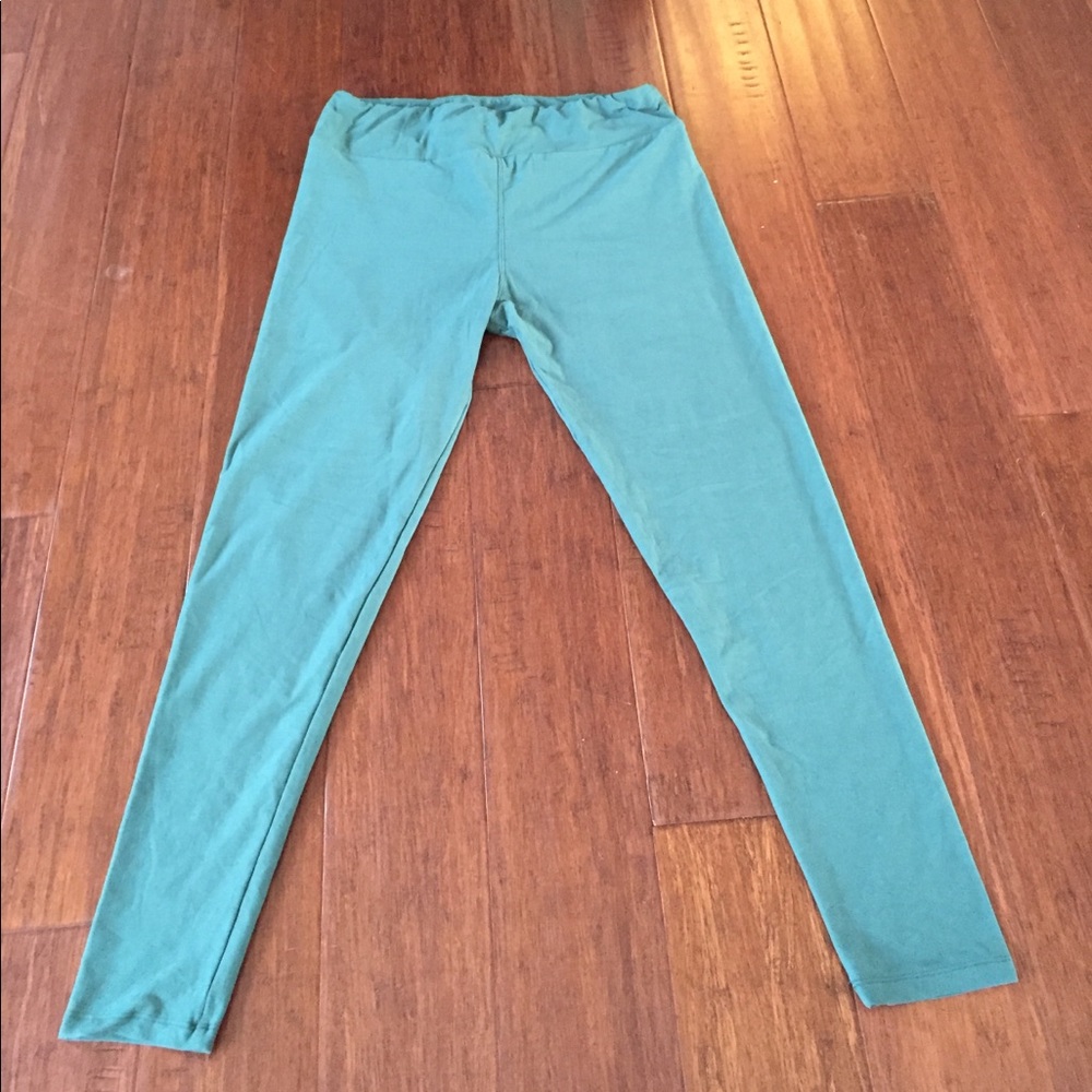 solid color Lularoe leggings