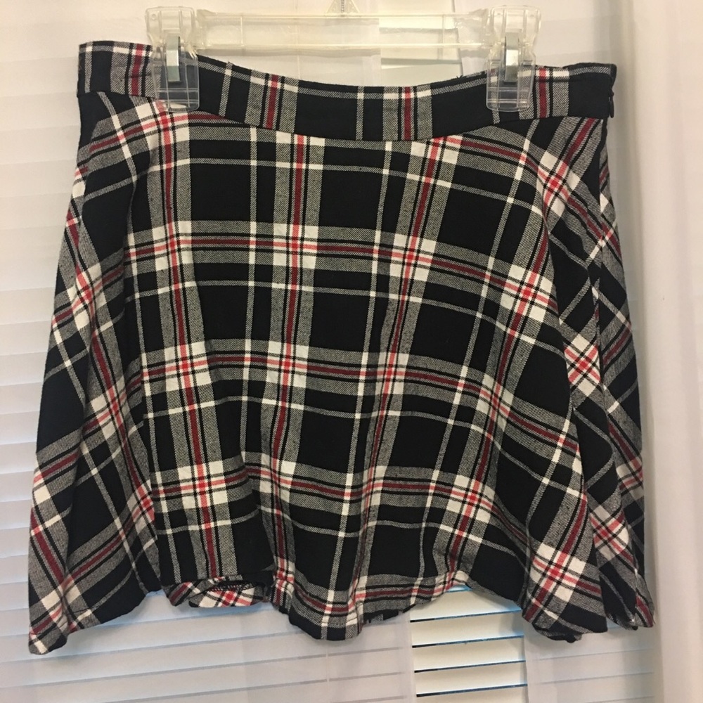 Plaid Skirt🌹
