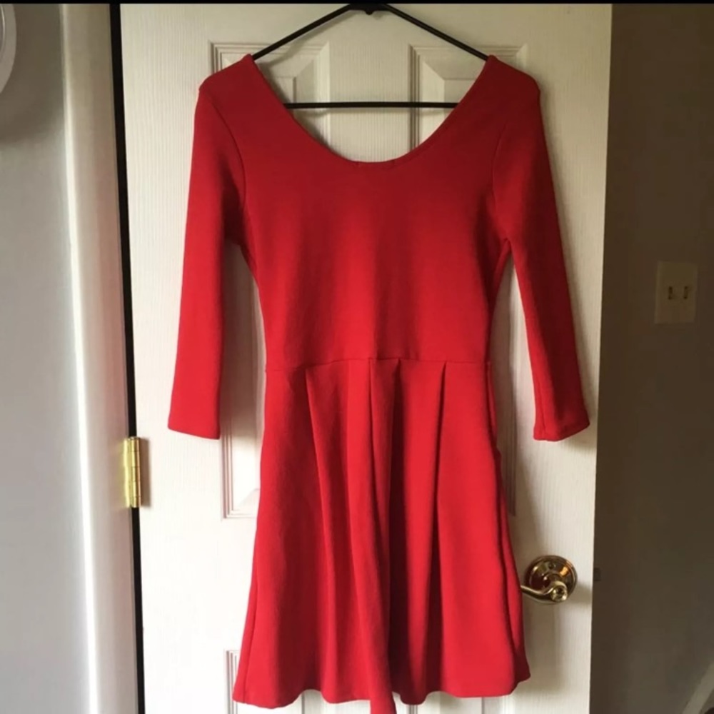 Long Sleeve Red Dress - Picture 2 of 2