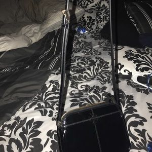 Tory Burch cross over