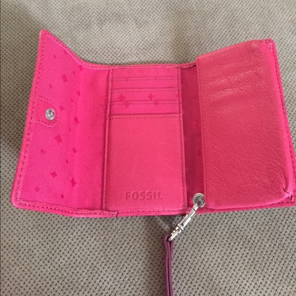 Pink Fossil wallet - Picture 2 of 3