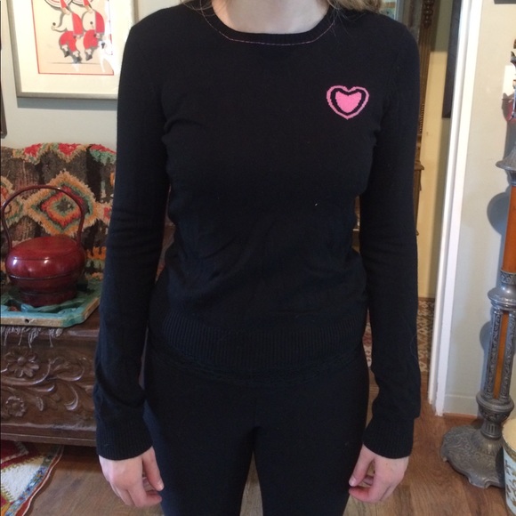 Heart sweater - Picture 2 of 3