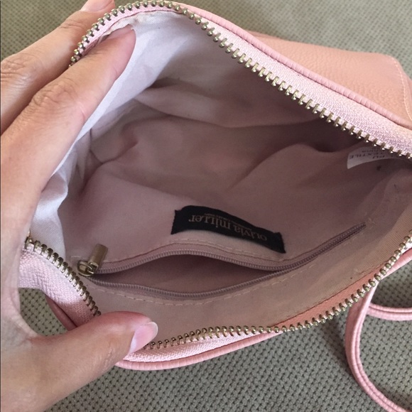 Small pink crossbody - Picture 2 of 3