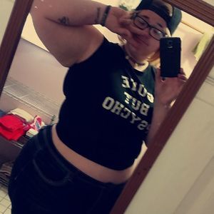 Meet your Posher, Josie