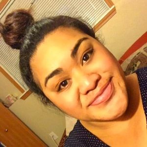 Meet your Posher, Cherish