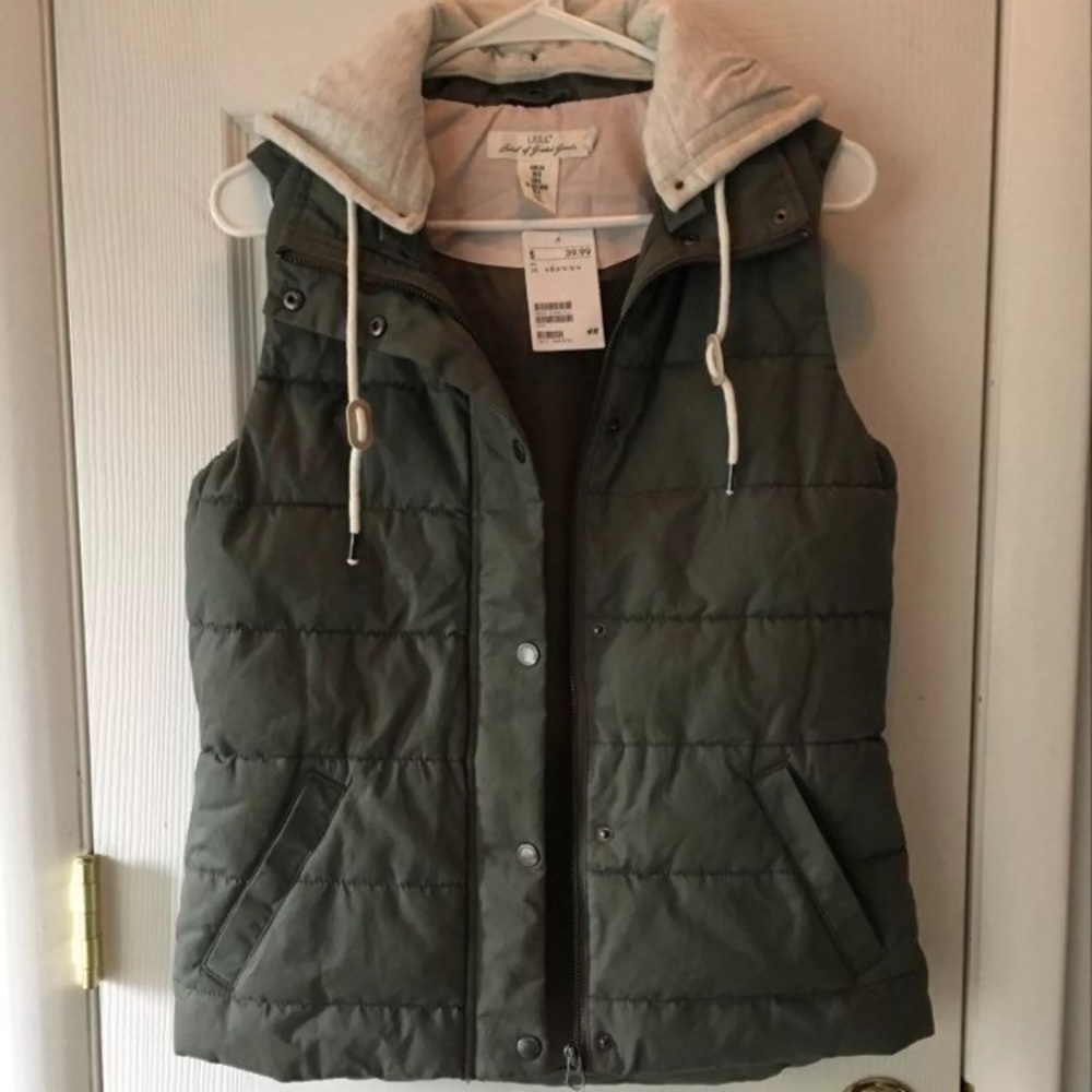 NWT H&M Olive Green Hooded Vest
