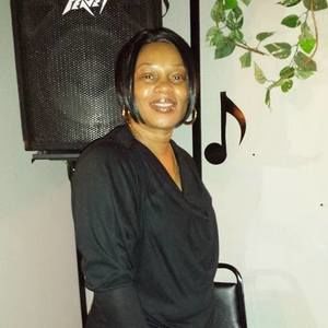 Meet your Posher, Sonya