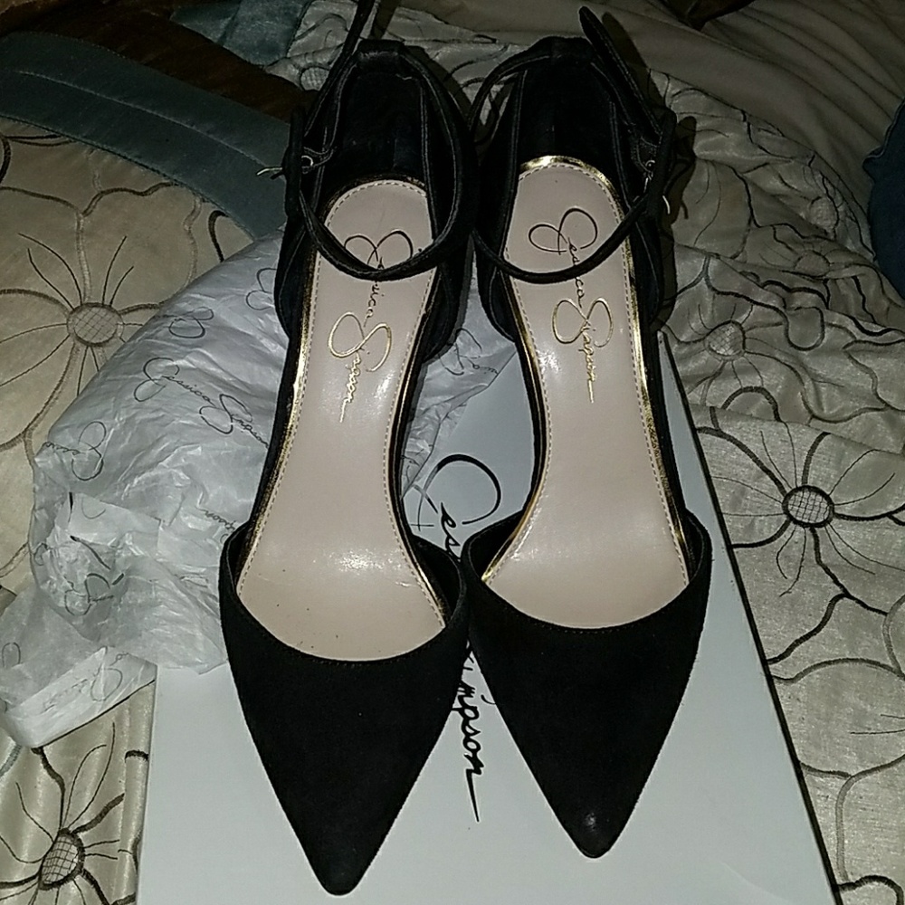 Jessica Simpson heels