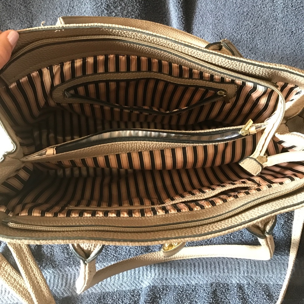 Beautiful bag - Picture 2 of 2