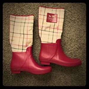 7M Pink Plaid Rain Boots