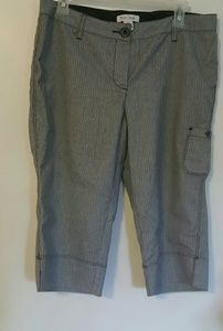 White House Black Market Capri sz. 10