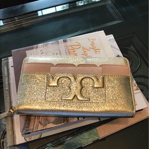 Tory Burch Scallop Metallic Continental Wallet