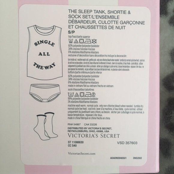 Victoria's Secret Single All the Way Bundle - Picture 3 of 3