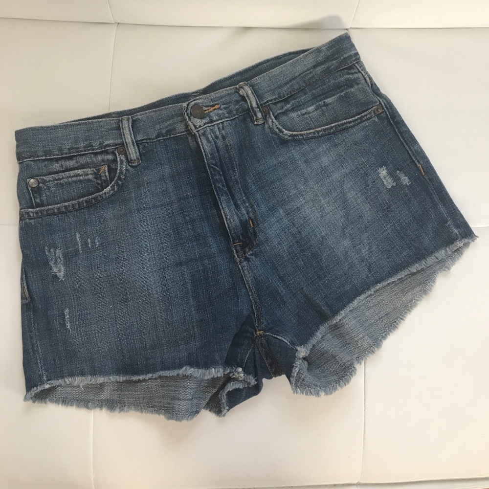 Cut off shorts