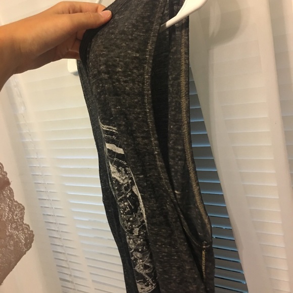 Muscle Tank💫 - Picture 3 of 3