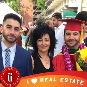 Meet your Posher, Roubina