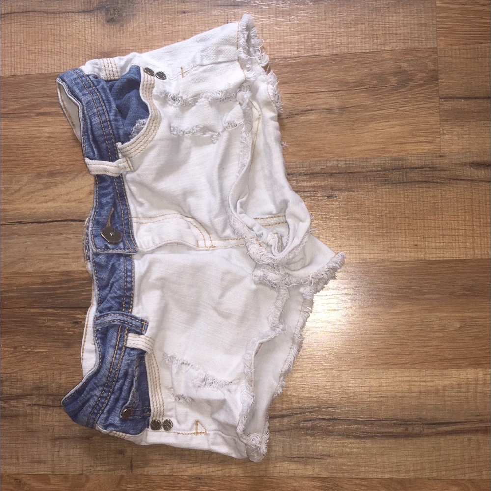 Jean shorts - Picture 1 of 1