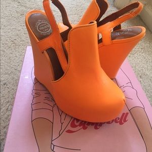 Jeffrey Campbell Darian