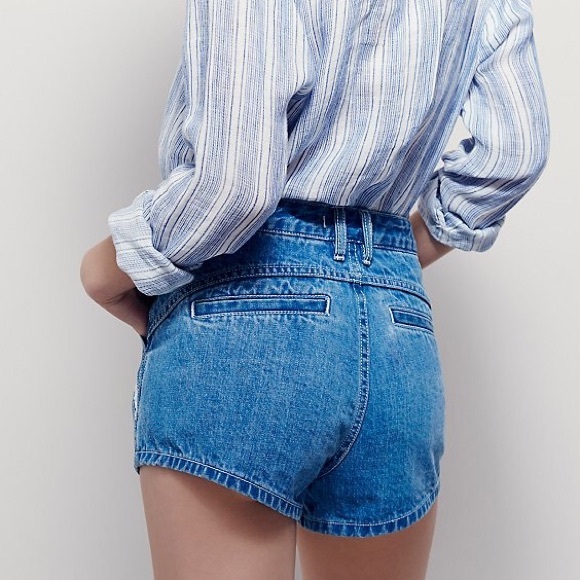 ❗️Sold❗️✨HP✨ FP Eyelet Jean Shorts - Picture 6 of 6