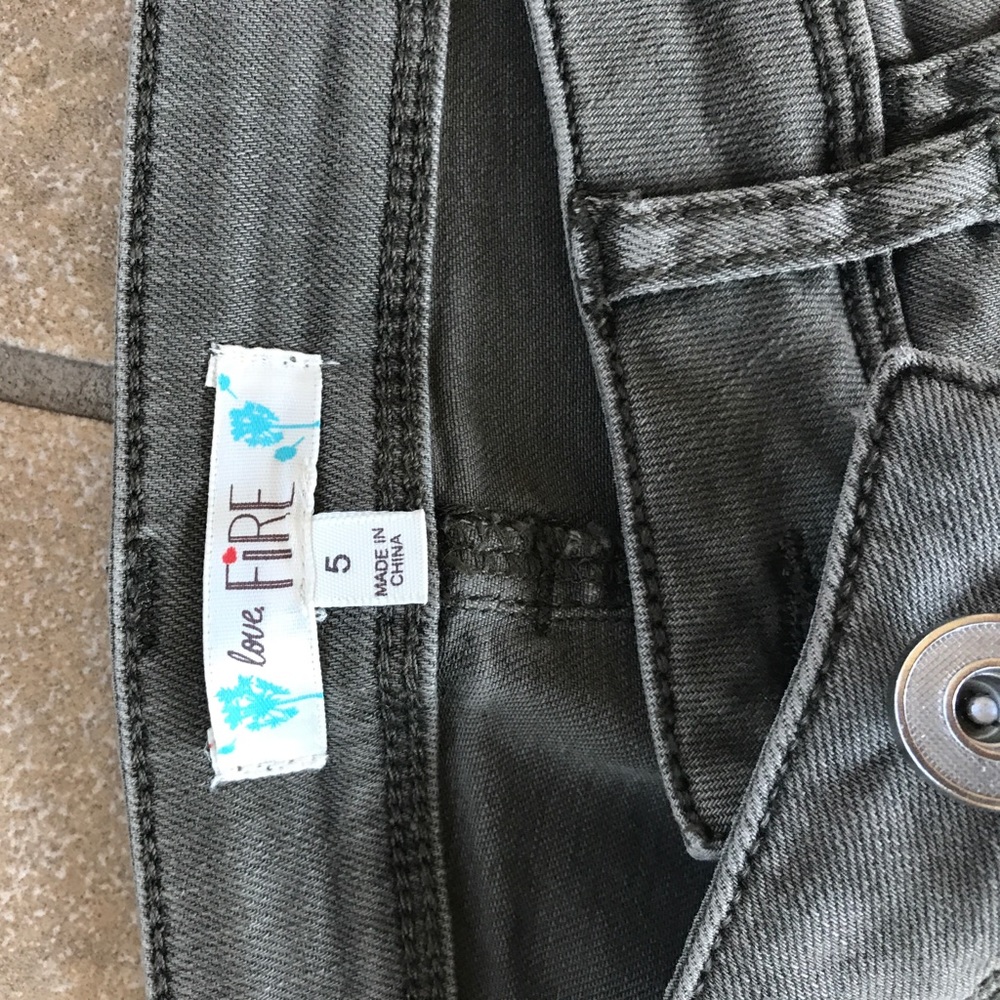 Jeans - Picture 3 of 3
