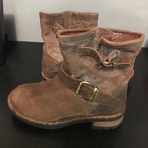 Steve Madden boots