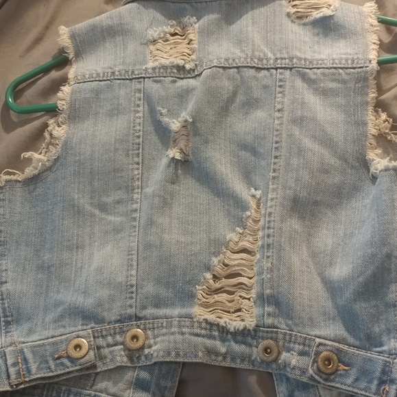 Jean jacket - Picture 2 of 2