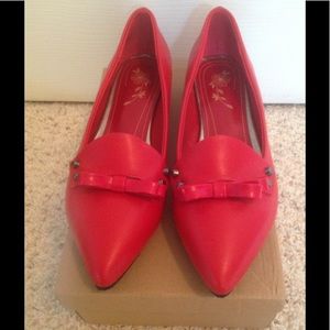 Adorable Red Flats size 11(10 1/2 fit)