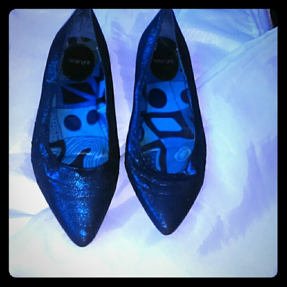 Blue pewter  flats