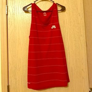 NWOT Nike SB Tank Top Size XL