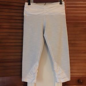 Lululemon Cropped Yoga Pants