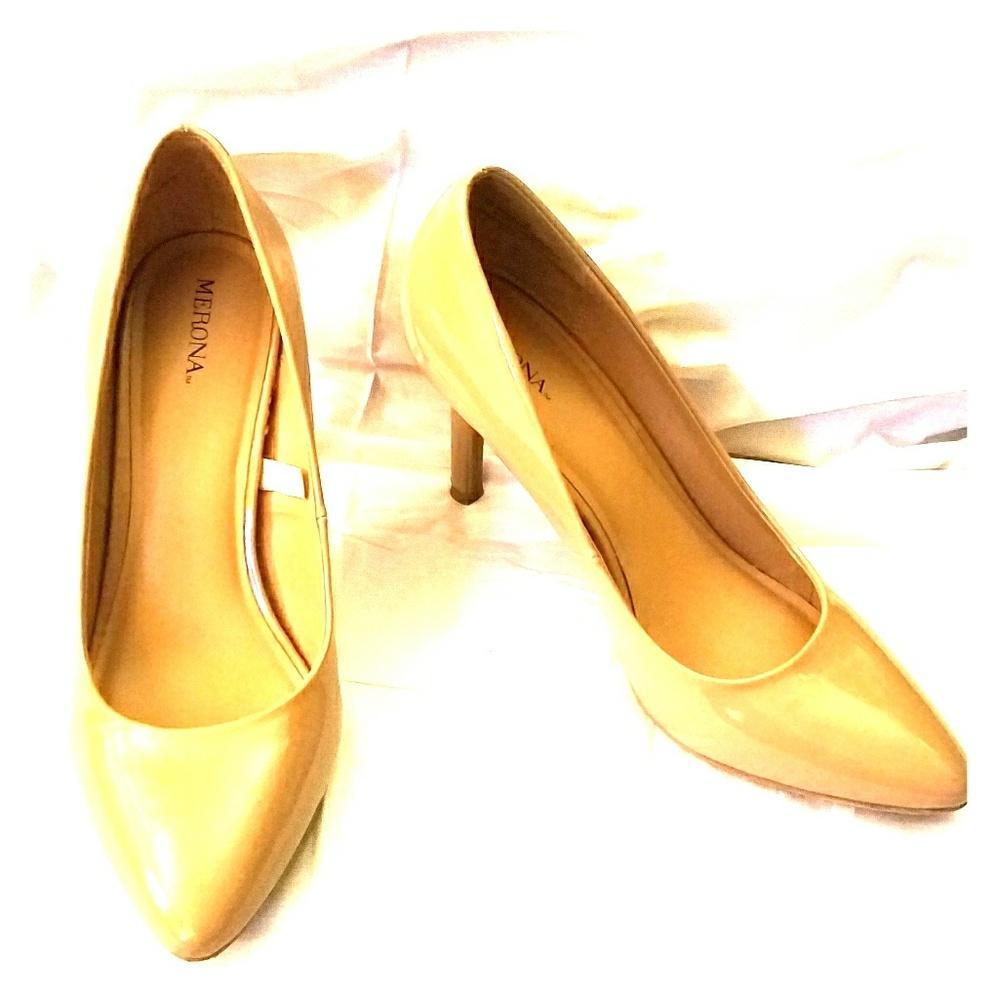 Merona Nude Heels