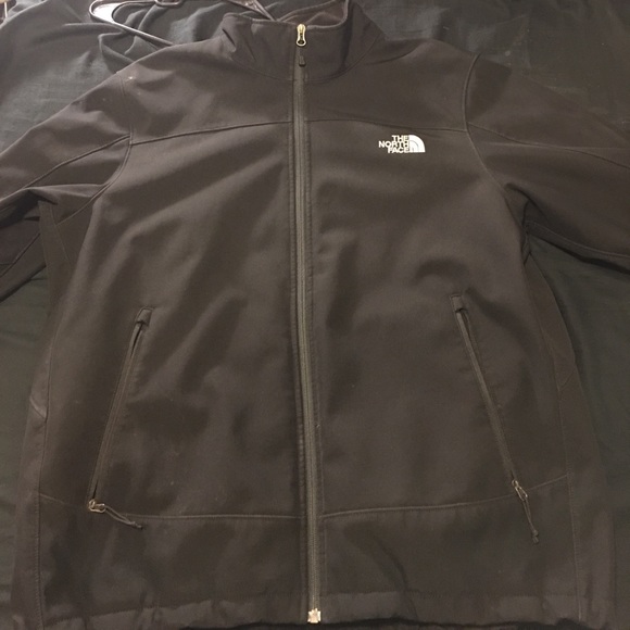 North Face waterproof jacket - Picture 1 of 3