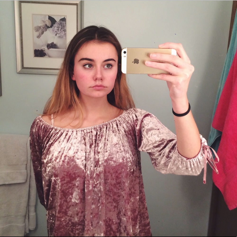 Shiny velvet shirt!!! Never Worn