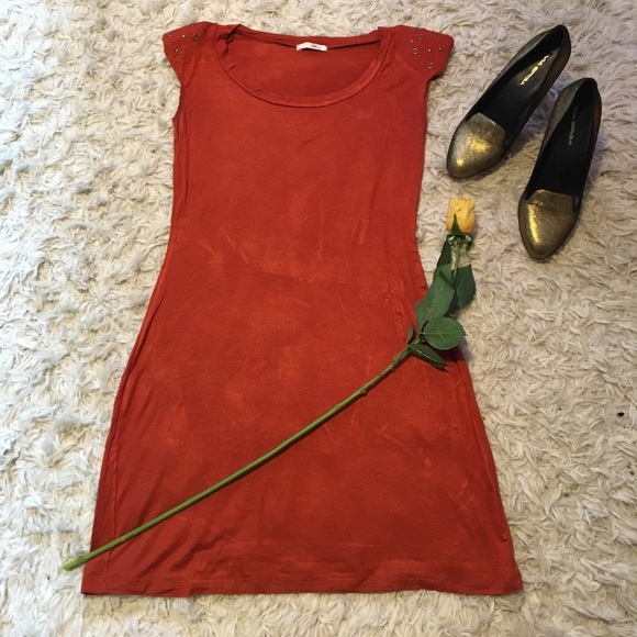 Fave Dresses & Skirts - Orange Bodycon Dress Fave Dresses & Skirts - Orange Bodycon Dress