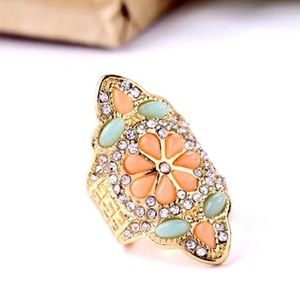 CLOSET CLOSING - Pave Crystal Ring