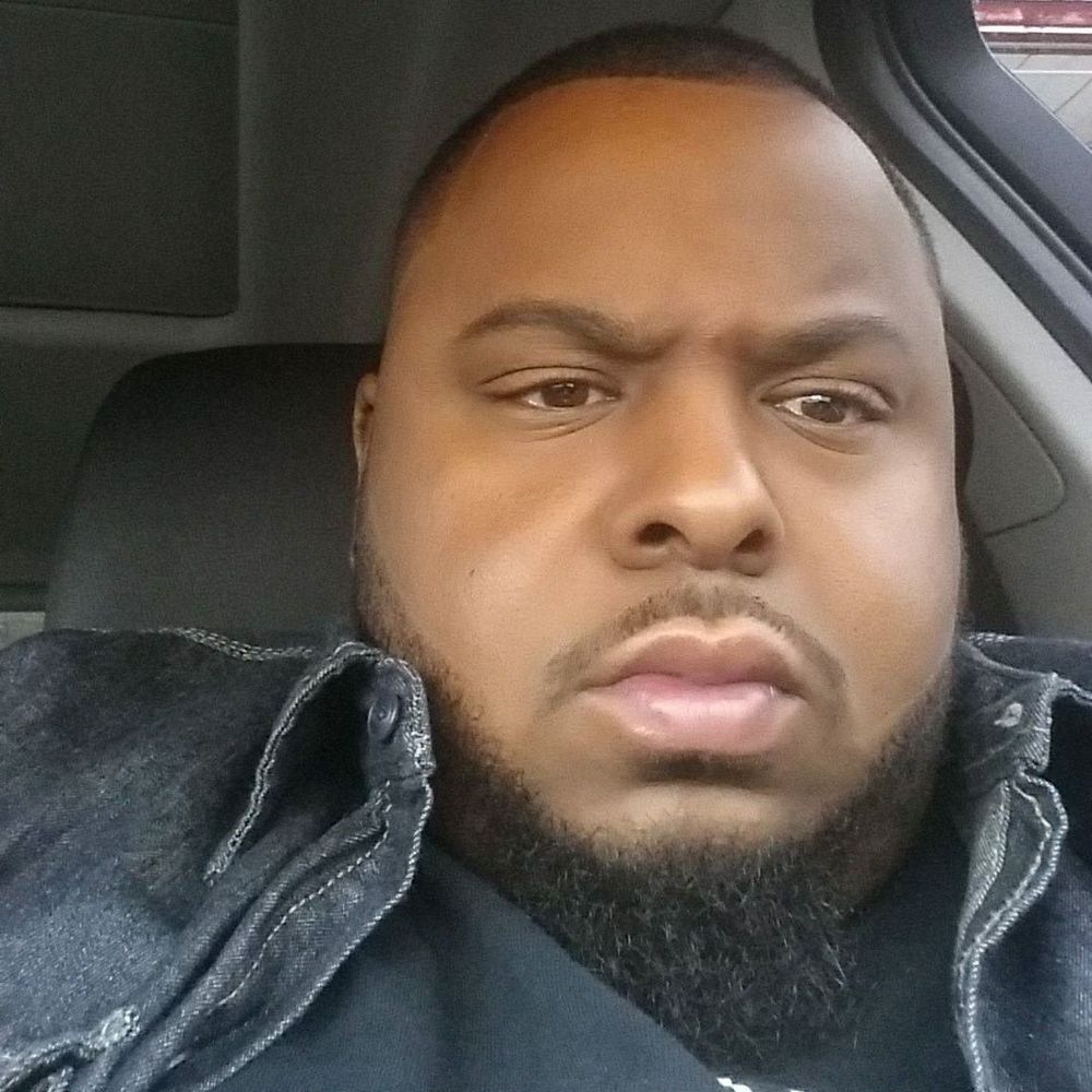 Meet your Posher, Troy