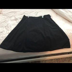 Old Navy black swing skirt