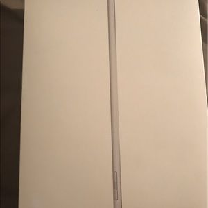 NEW SILVER 12.9 32GB IPAD PRO