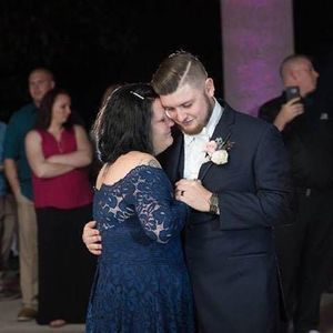 Meet your Posher, Suzanne