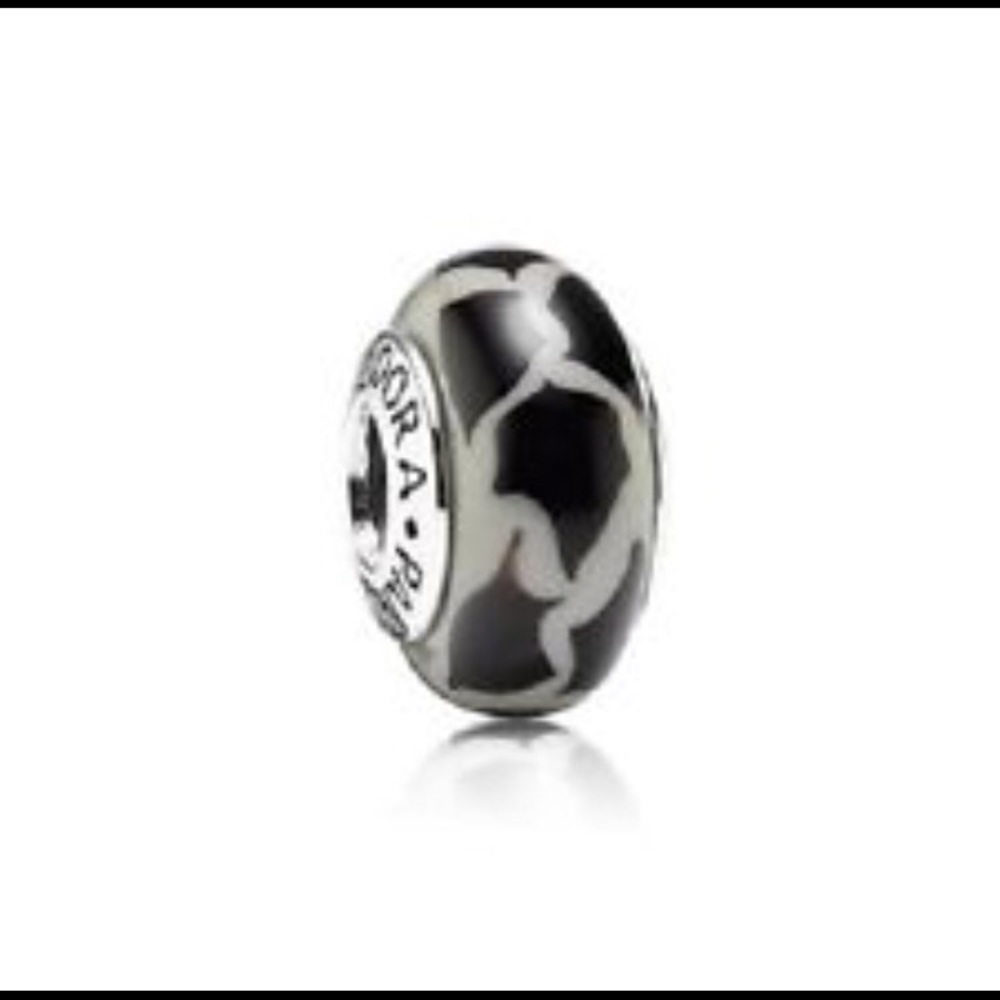 New PANDORA Masai Giraffe Murano Glass Charm