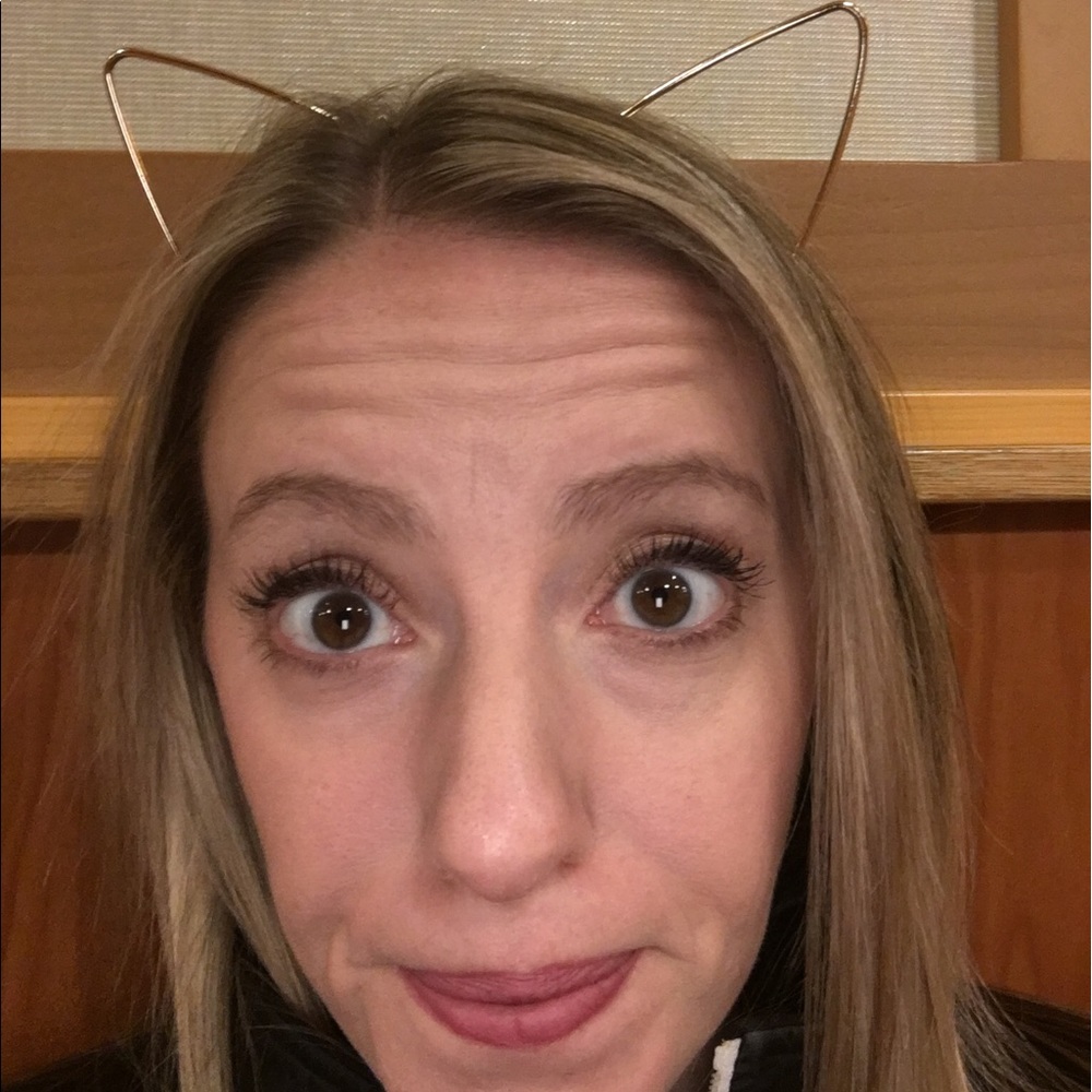 Meet your Posher, Anna