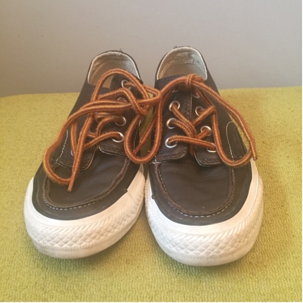 Converse Brown Leather Low-Top