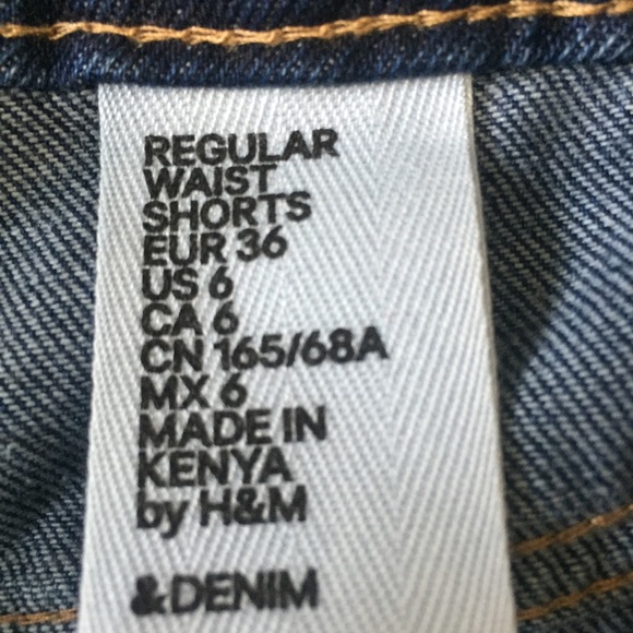 NWT regular waist blue denim shorts - Picture 3 of 3