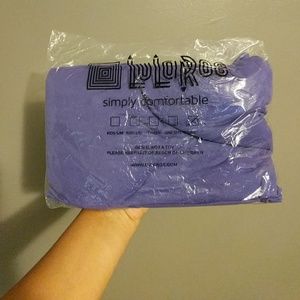 LulaRoe solid purple leggings