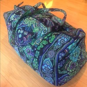 Vera Bradley large duffel