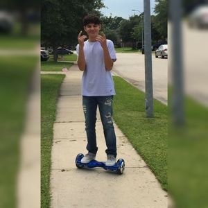 Meet your Posher, Gene